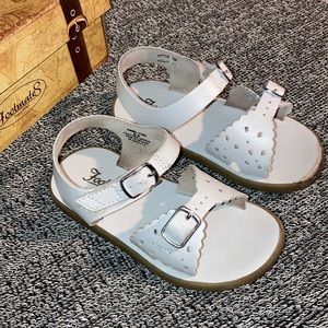 Footmates Ariel Sandals - Size 8M toddlers